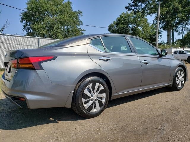 2022 Nissan Altima 2.5 S