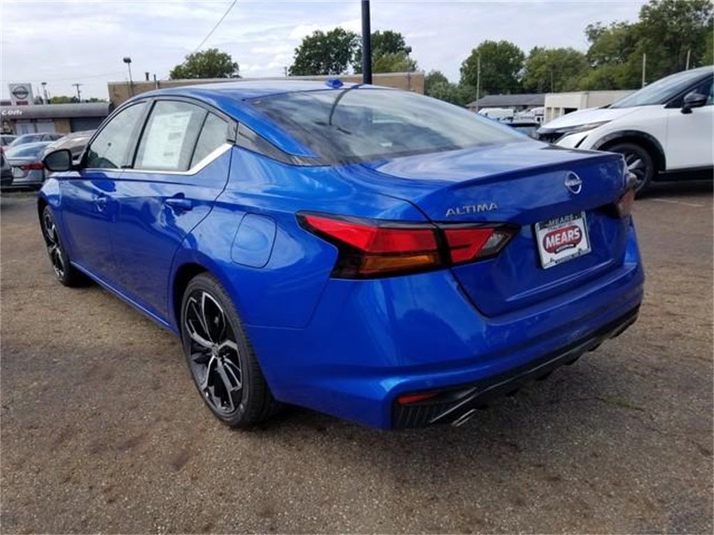 2025 Nissan Altima 2.5 SR