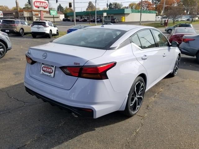 2025 Nissan Altima 2.5 SR