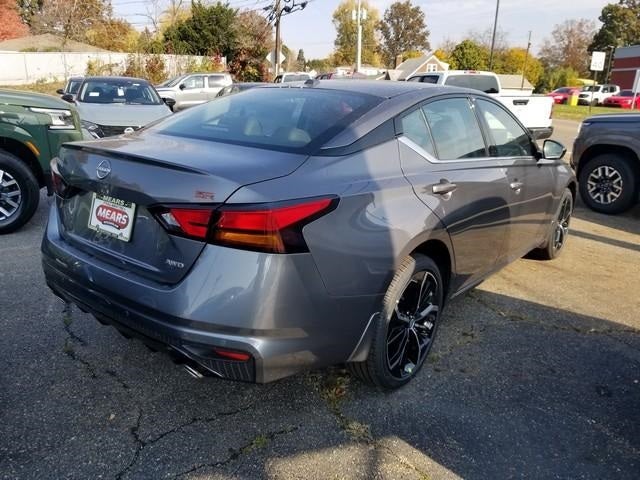 2025 Nissan Altima 2.5 SR