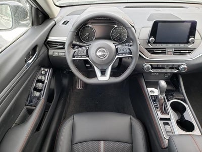 2025 Nissan Altima 2.5 SR