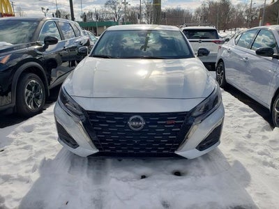 2025 Nissan Altima 2.5 SR