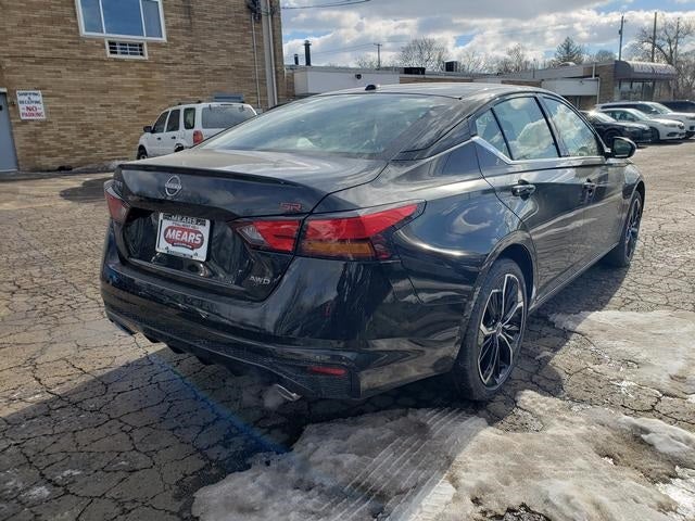 2025 Nissan Altima 2.5 SR