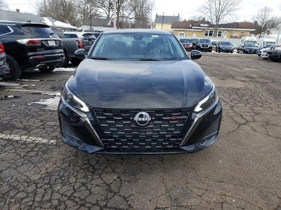 2025 Nissan Altima 2.5 SR