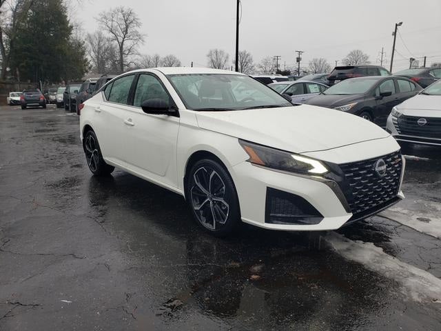 2025 Nissan Altima 2.5 SR