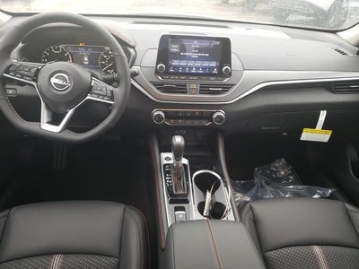 2025 Nissan Altima 2.5 SR