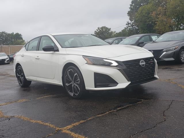 2025 Nissan Altima 2.5 SR