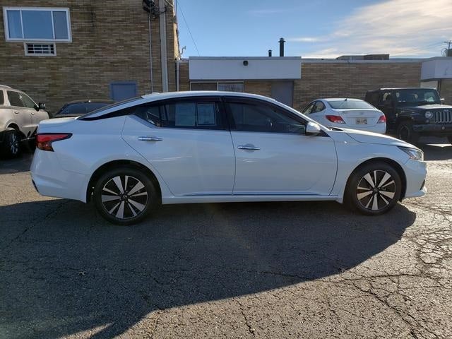 2022 Nissan Altima 2.5 SL