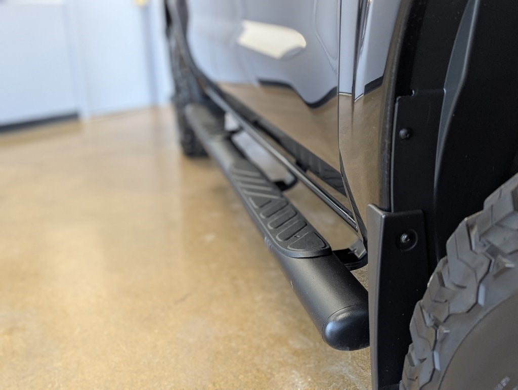 2023 Nissan Frontier SV Midnight Edition