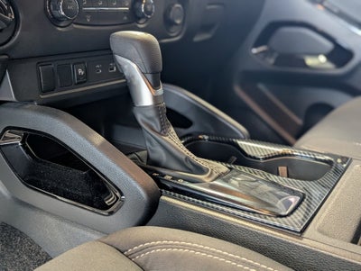 2023 Nissan Frontier SV Midnight Edition