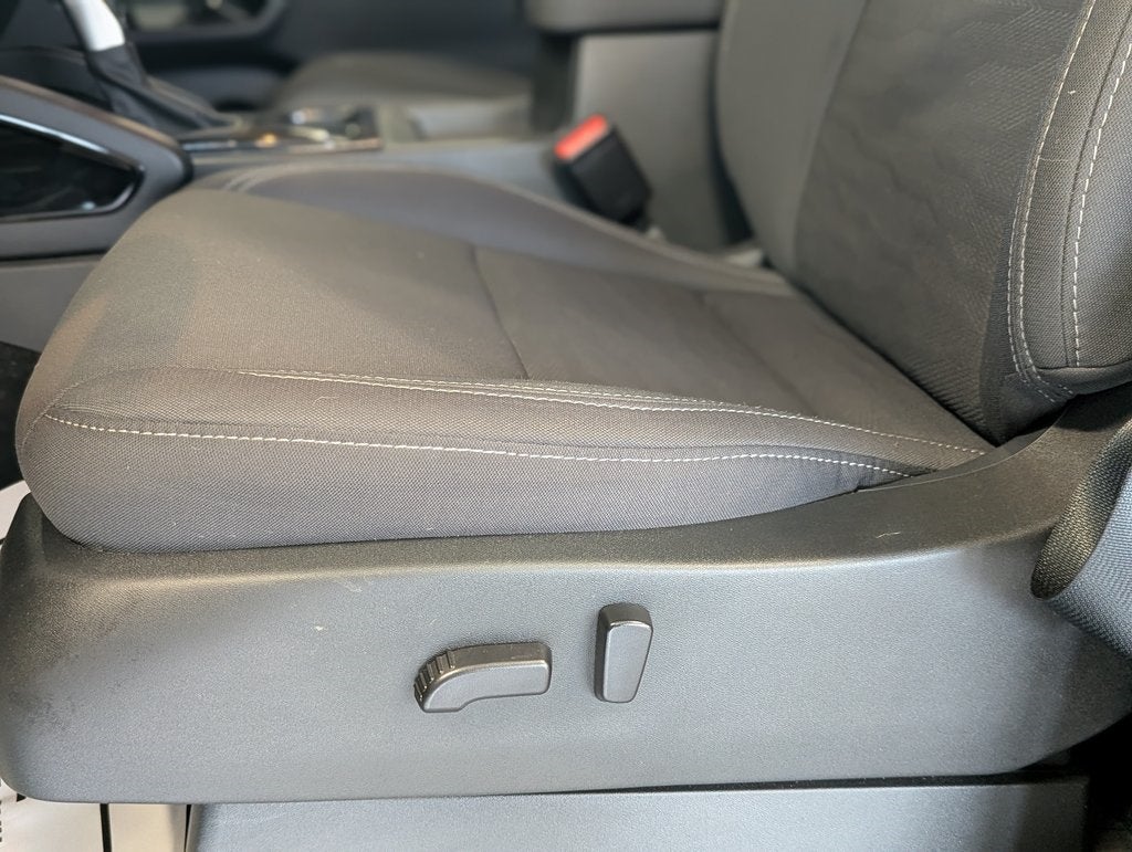 2023 Nissan Frontier SV Midnight Edition