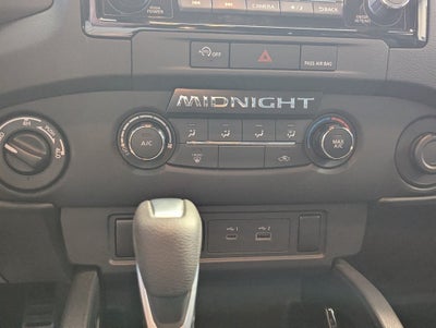 2023 Nissan Frontier SV Midnight Edition