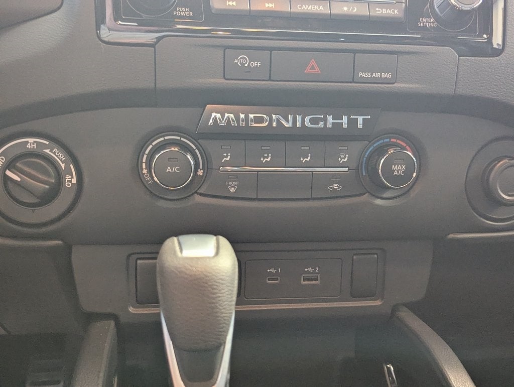 2023 Nissan Frontier SV Midnight Edition