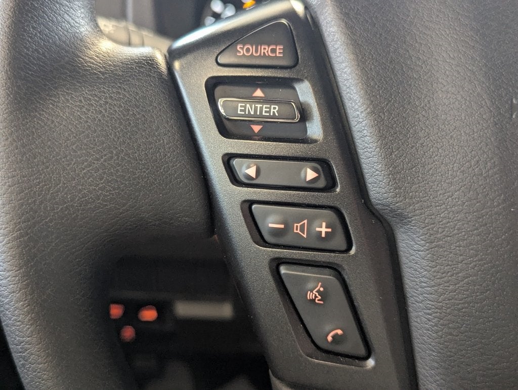 2023 Nissan Frontier SV Midnight Edition