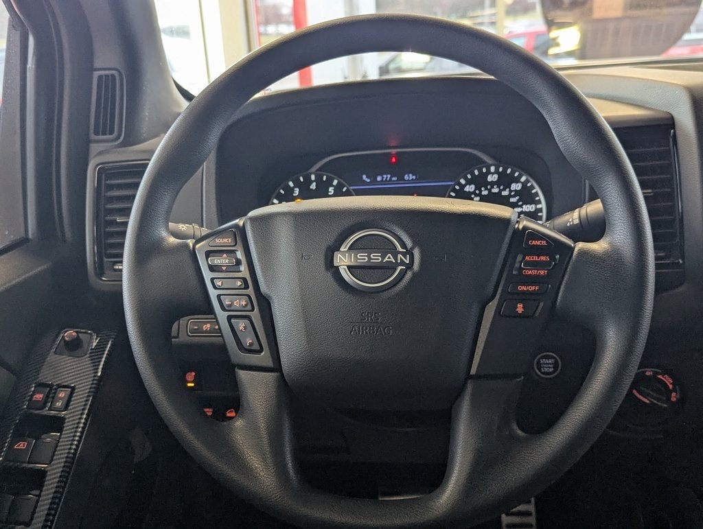 2023 Nissan Frontier SV Midnight Edition