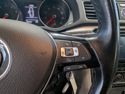 2016 Volkswagen Passat 1.8T SE