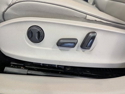 2016 Volkswagen Passat 1.8T SE