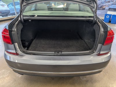 2016 Volkswagen Passat 1.8T SE