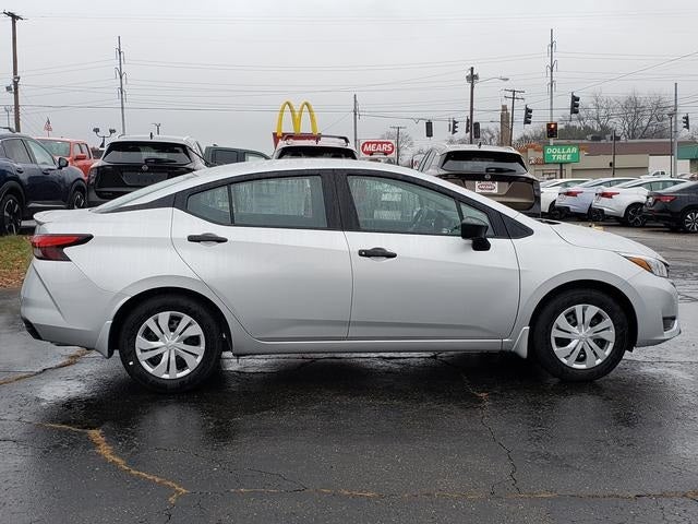 2025 Nissan Versa 1.6 S