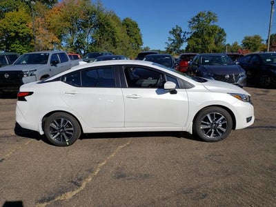 2025 Nissan Versa 1.6 SV