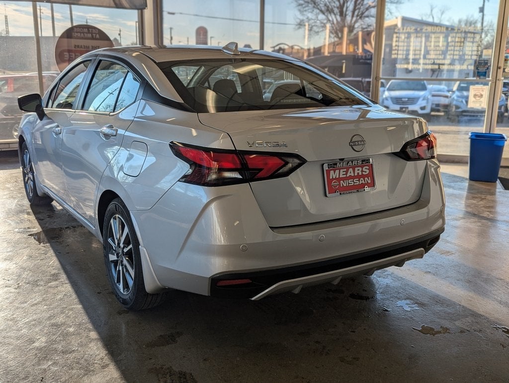 2025 Nissan Versa 1.6 SV