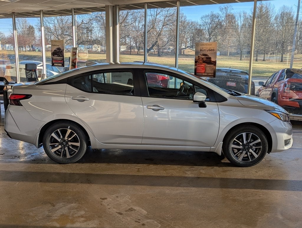 2025 Nissan Versa 1.6 SV