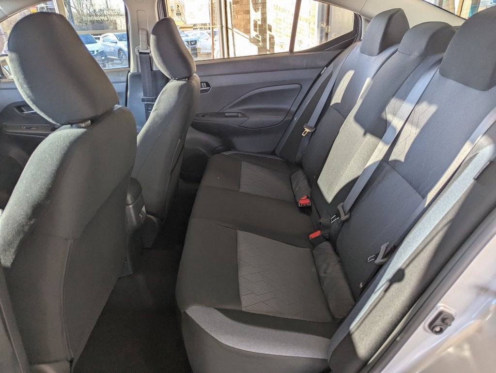 2025 Nissan Versa 1.6 SV