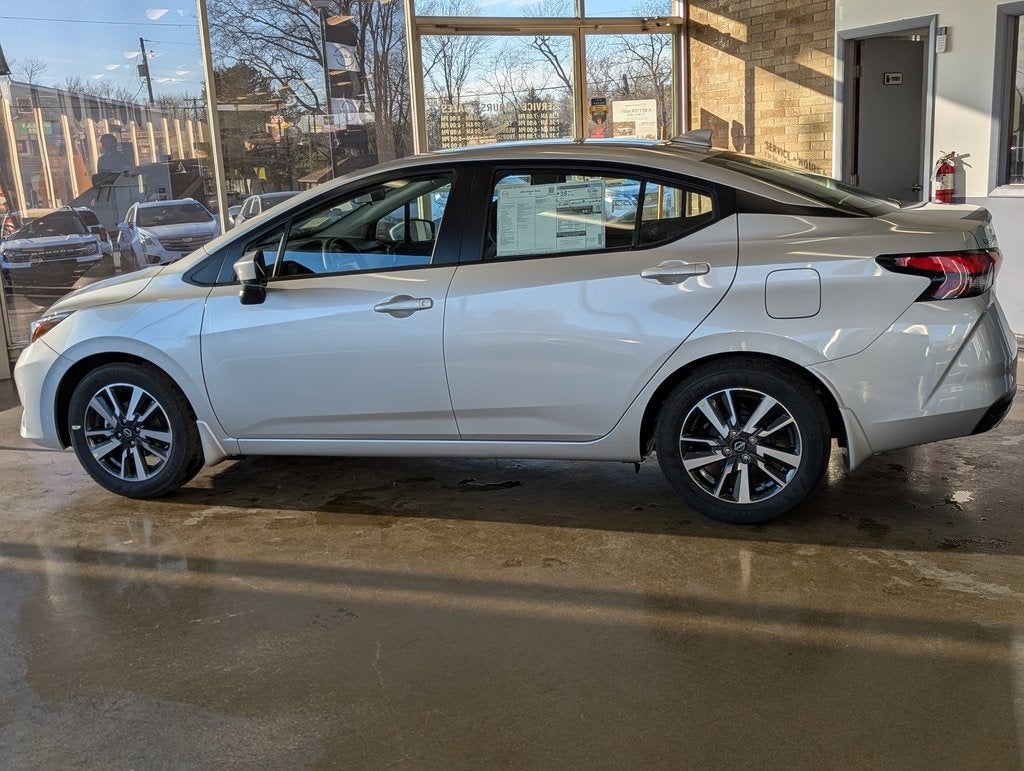 2025 Nissan Versa 1.6 SV