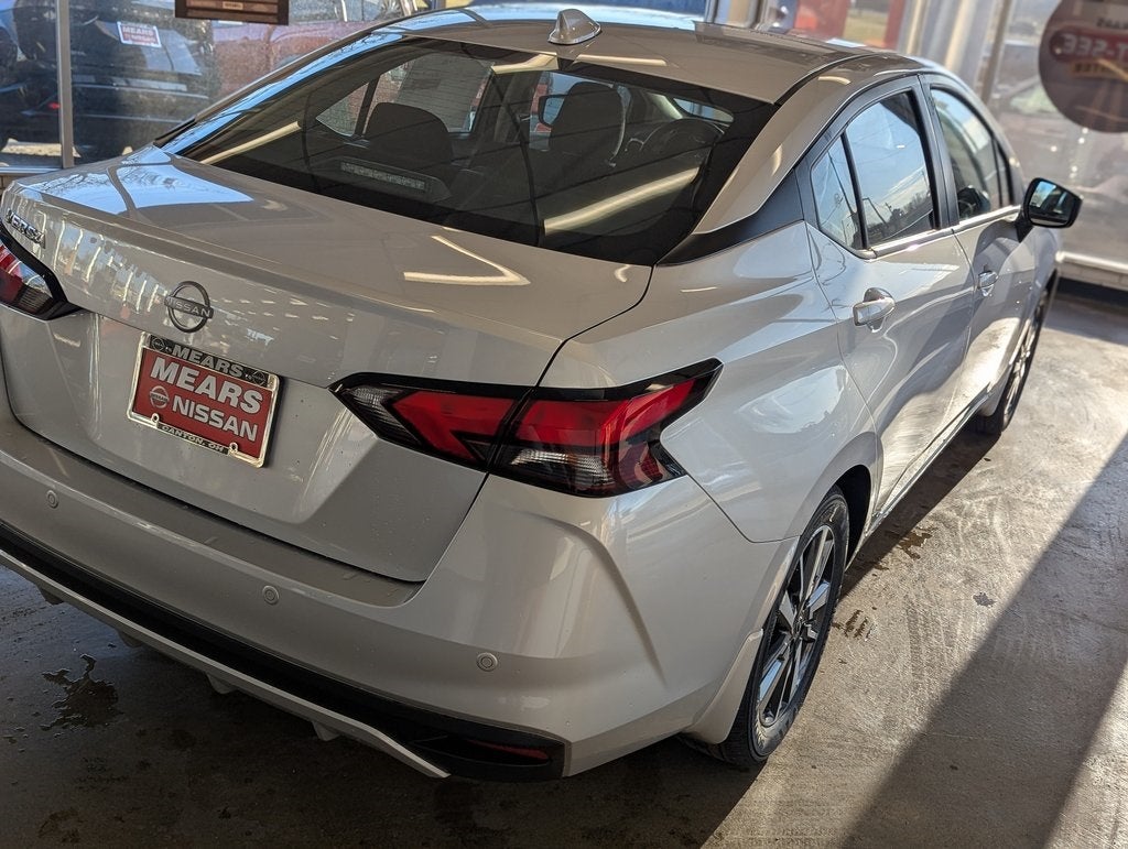 2025 Nissan Versa 1.6 SV