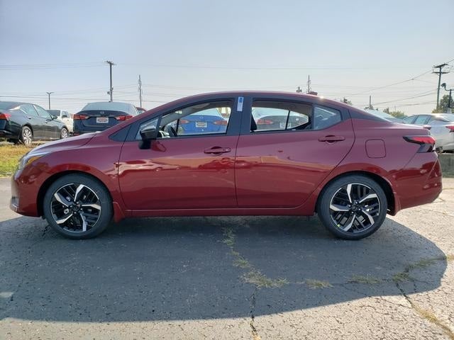 2025 Nissan Versa 1.6 SR