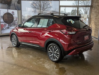 2023 Nissan Kicks SR