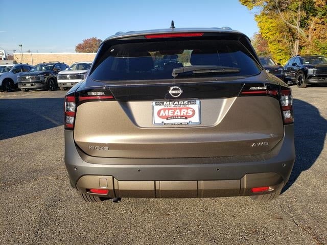2026 Nissan Kicks SV