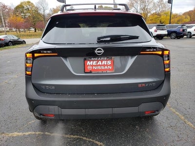 2026 Nissan Kicks SR