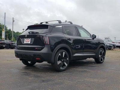 2025 Nissan Kicks SR