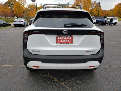 2026 Nissan Kicks SR