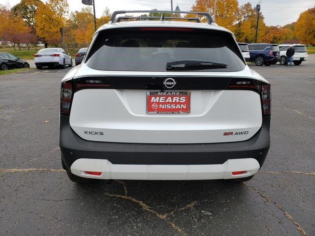 2026 Nissan Kicks SR