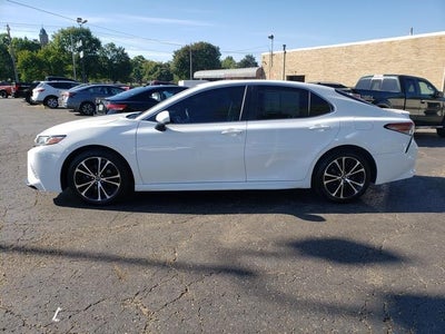 2018 Toyota Camry SE