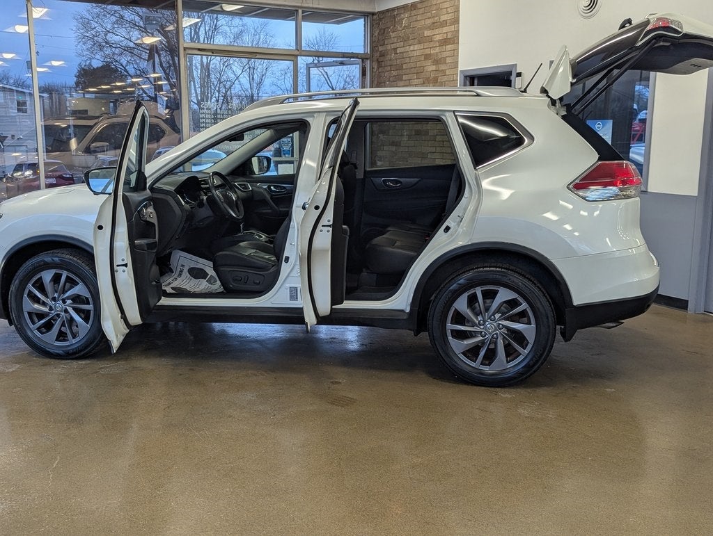 2016 Nissan Rogue SL Premium