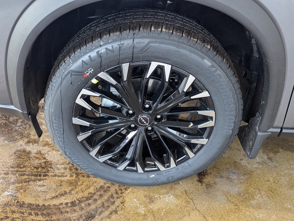 2026 Nissan Rogue SV Dark Armor