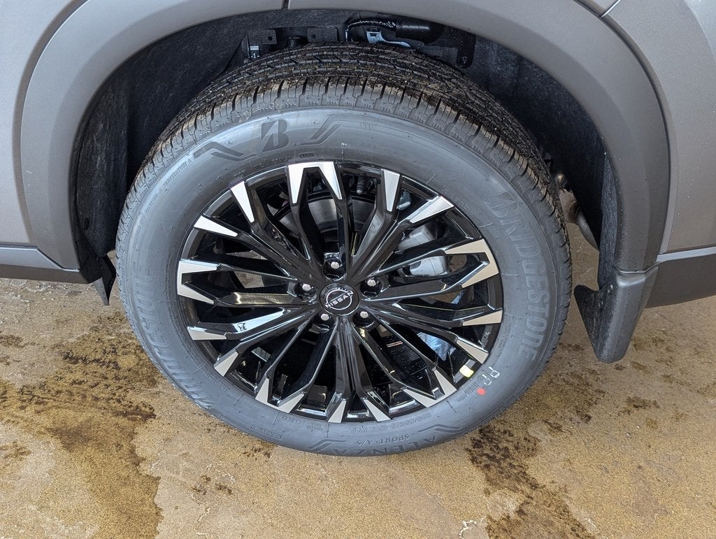 2026 Nissan Rogue SV Dark Armor