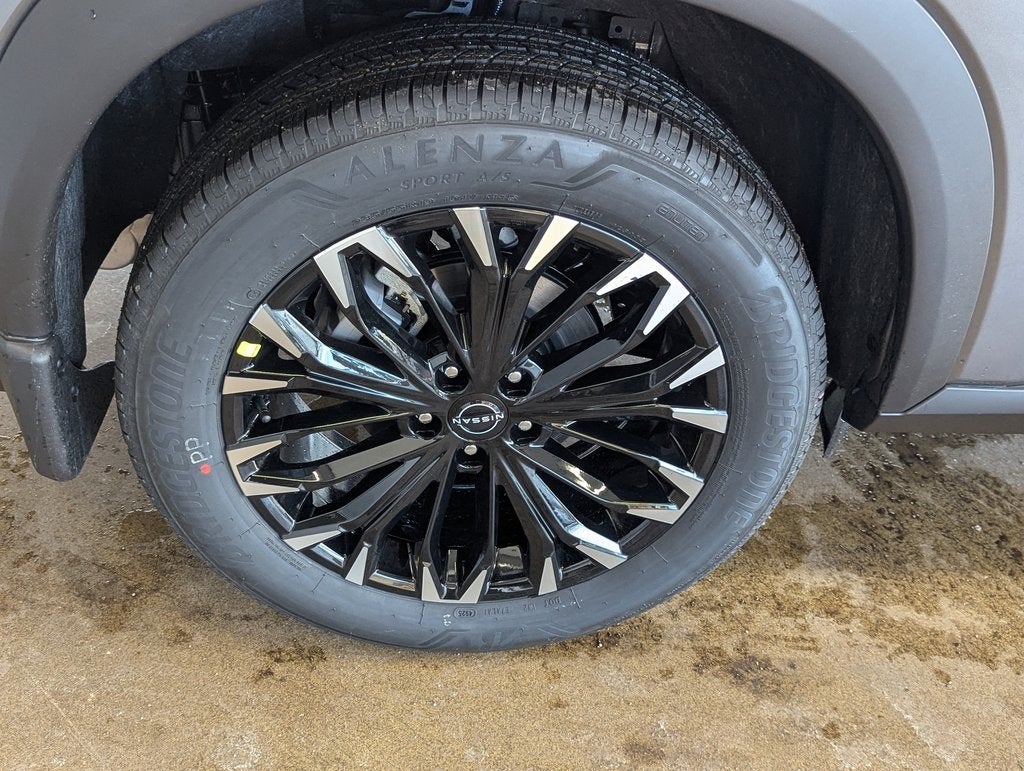 2026 Nissan Rogue SV Dark Armor