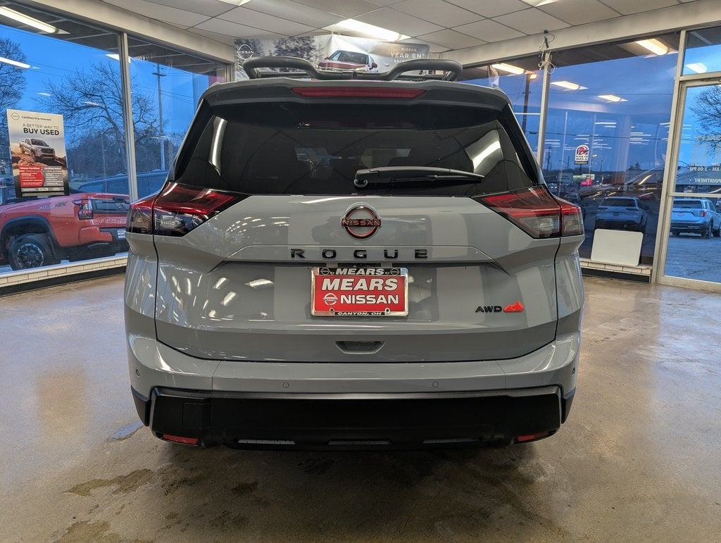 2026 Nissan Rogue Rock Creek