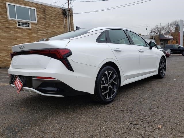 2025 Kia K5 EX