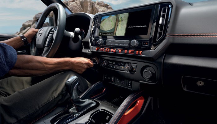 Mears Nissan in Canton OH