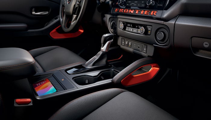 Mears Nissan in Canton OH