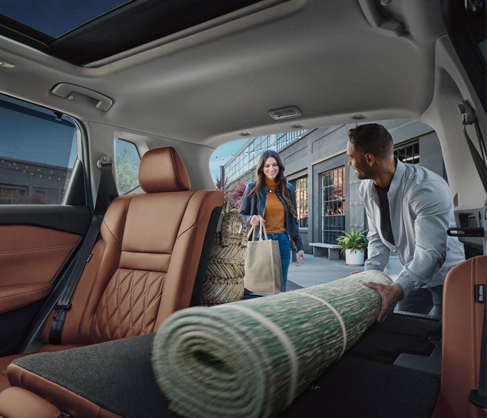 Mears Nissan in Canton OH