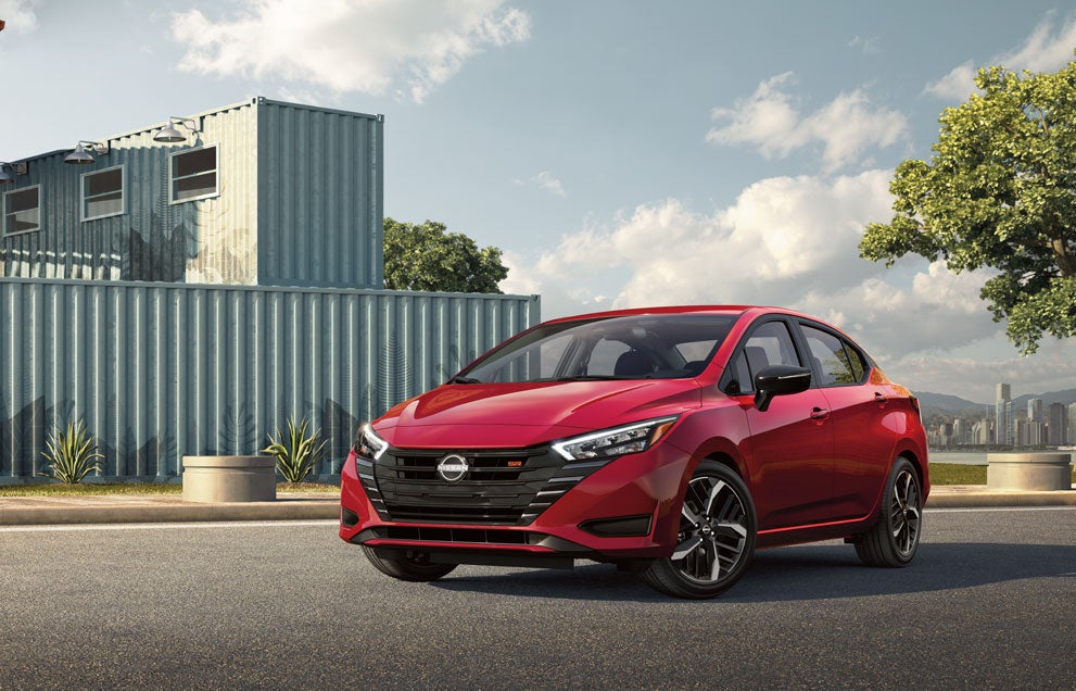 Mears Nissan in Canton OH