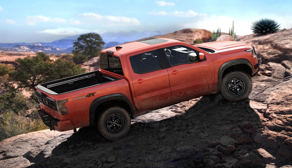 Mears Nissan in Canton OH