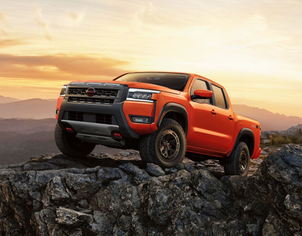 Mears Nissan in Canton OH