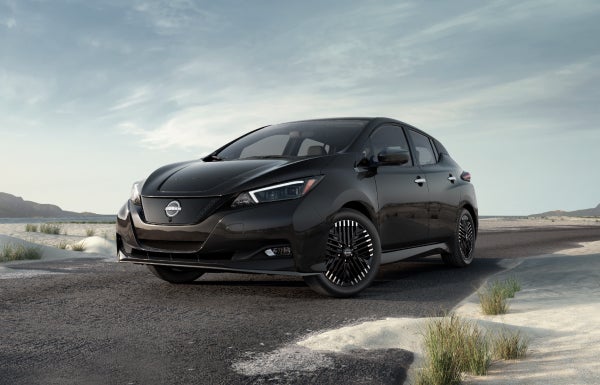 Mears Nissan in Canton OH